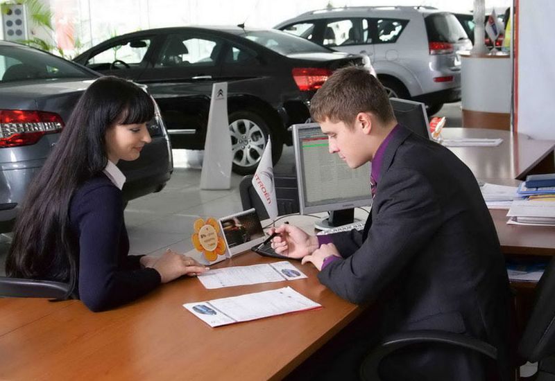 Выкуп старого автомобиля автосалоном