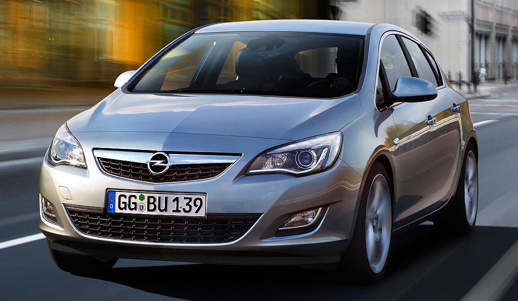 Opel Astra Essentia
